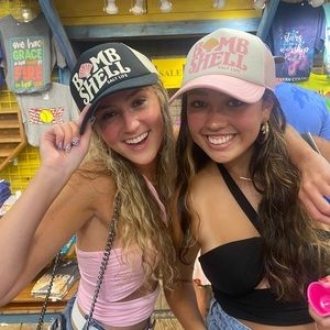 Meet your Posher, Liana